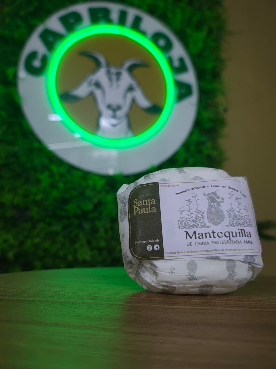 Mantequilla de cabra pasteurizada — Hacienda Santa Paula