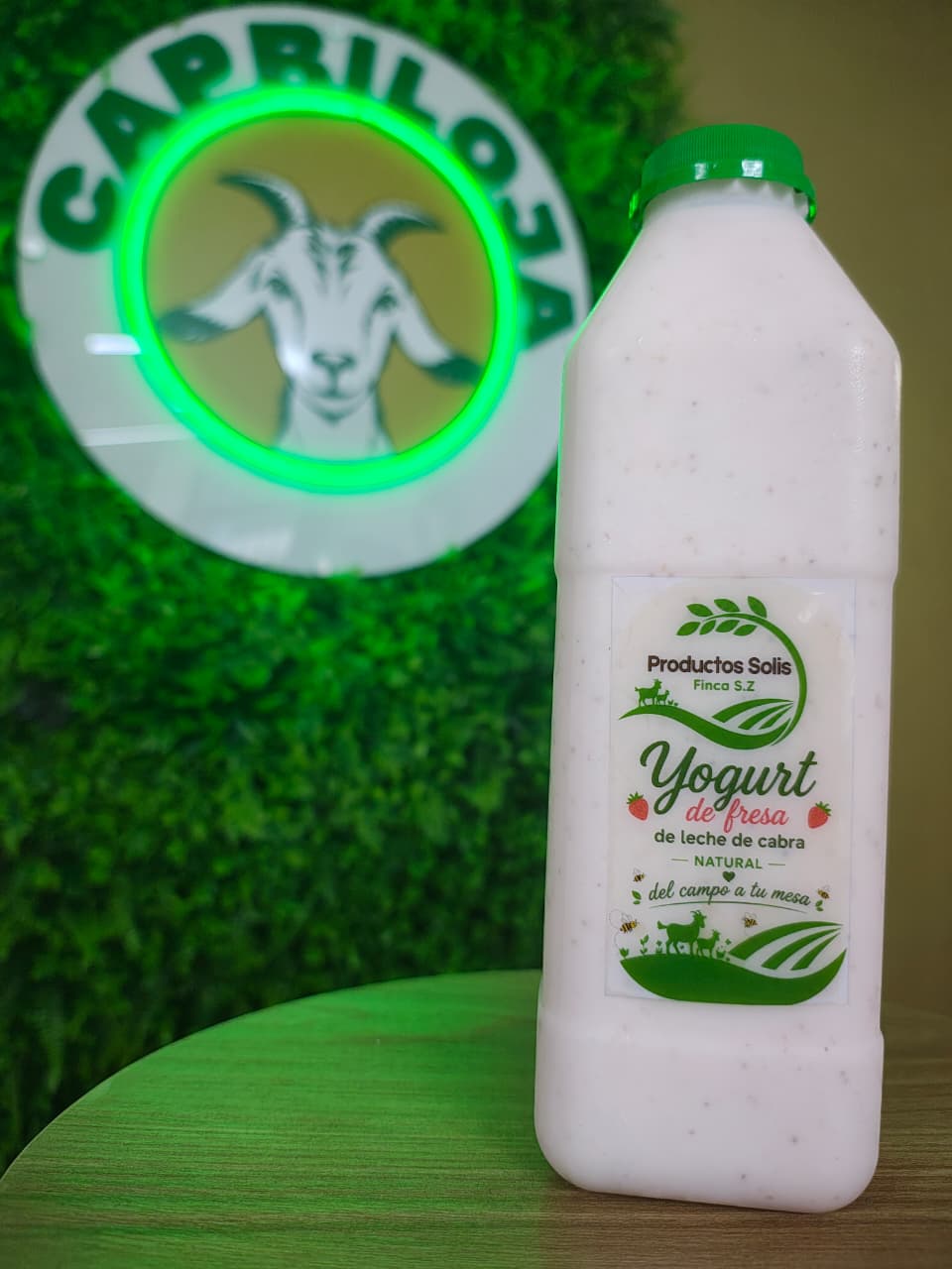 Yogurt de cabra · Fresa — Productos Solís (Finca S.Z)